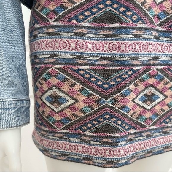 Southwestern Tribal Aztec Print Mini Skirt - Boho American Eagle 00s y2k - Picture 6 of 17